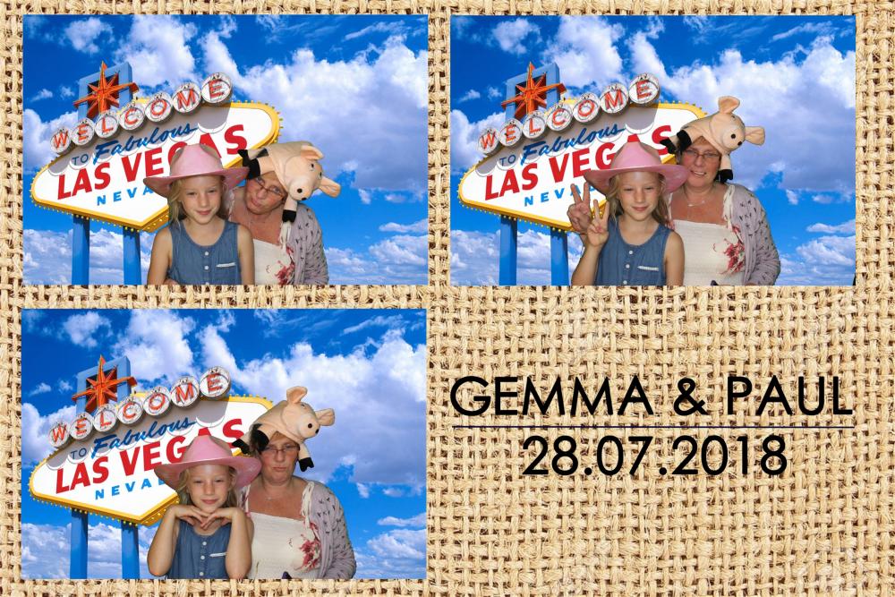 Gemma & Paul’s Wedding  | View more photos from the event at images.mobile-photo-booth.com/u/MobilePhotoBoothUK/Gemma-Paul’s-Wedding
